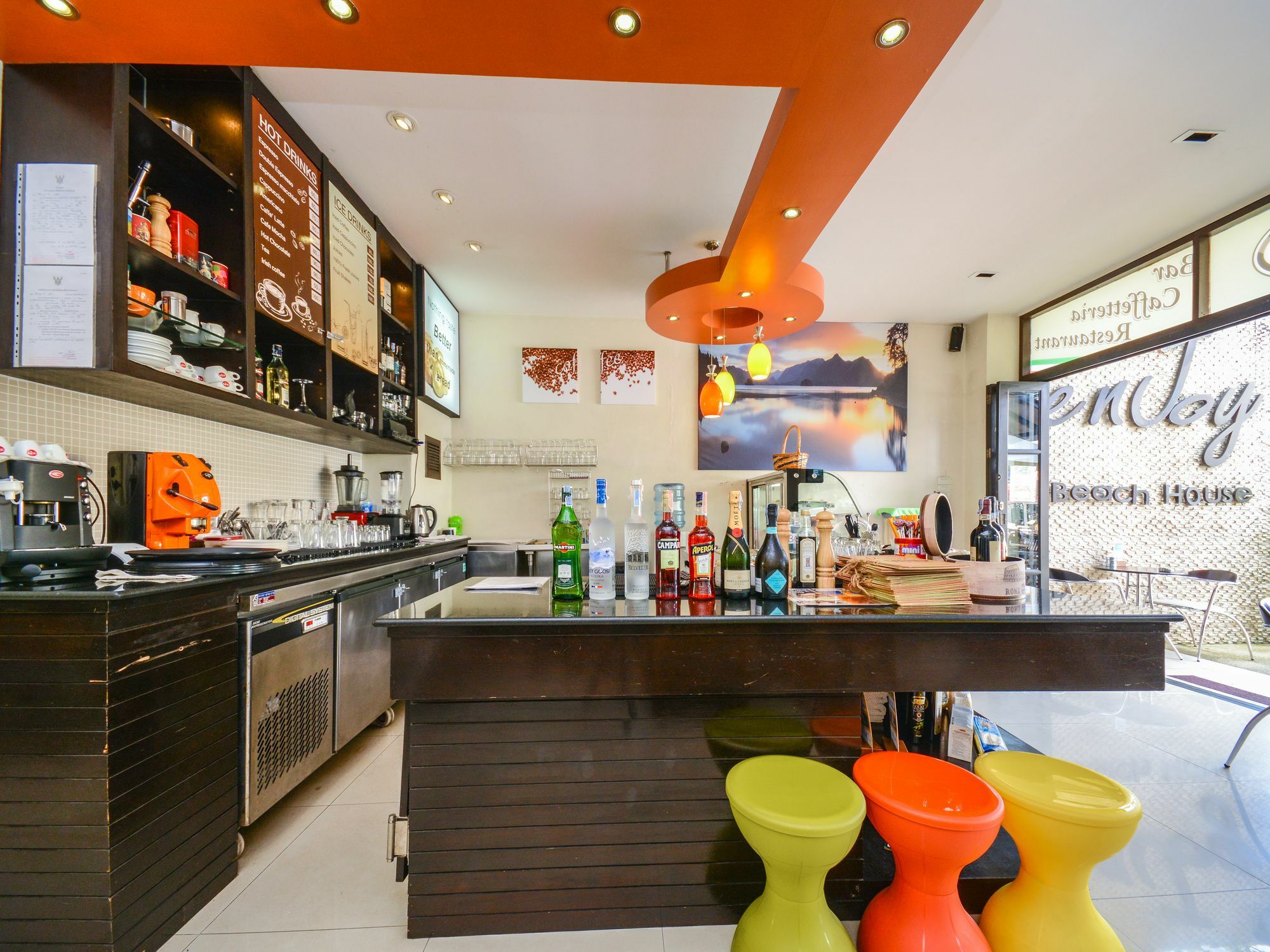 Enjoy'S Beach House & Cafe' Ban Karon Esterno foto